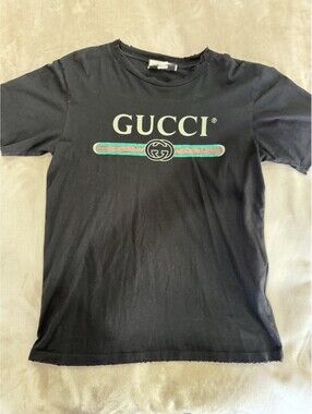 GUCCI Interlocking Sherry Line Distressed T Shirt Size XS